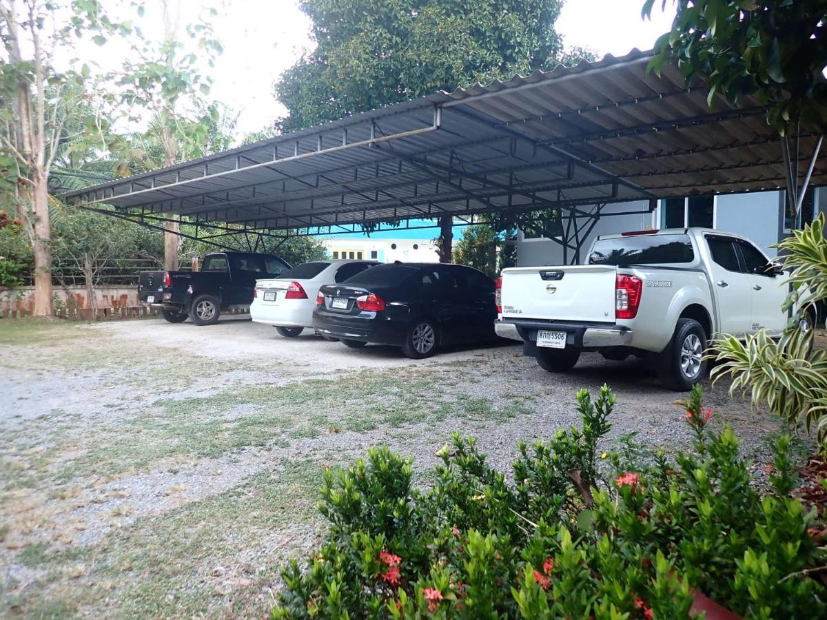 Naisang Hostel Chumphon Exteriér fotografie