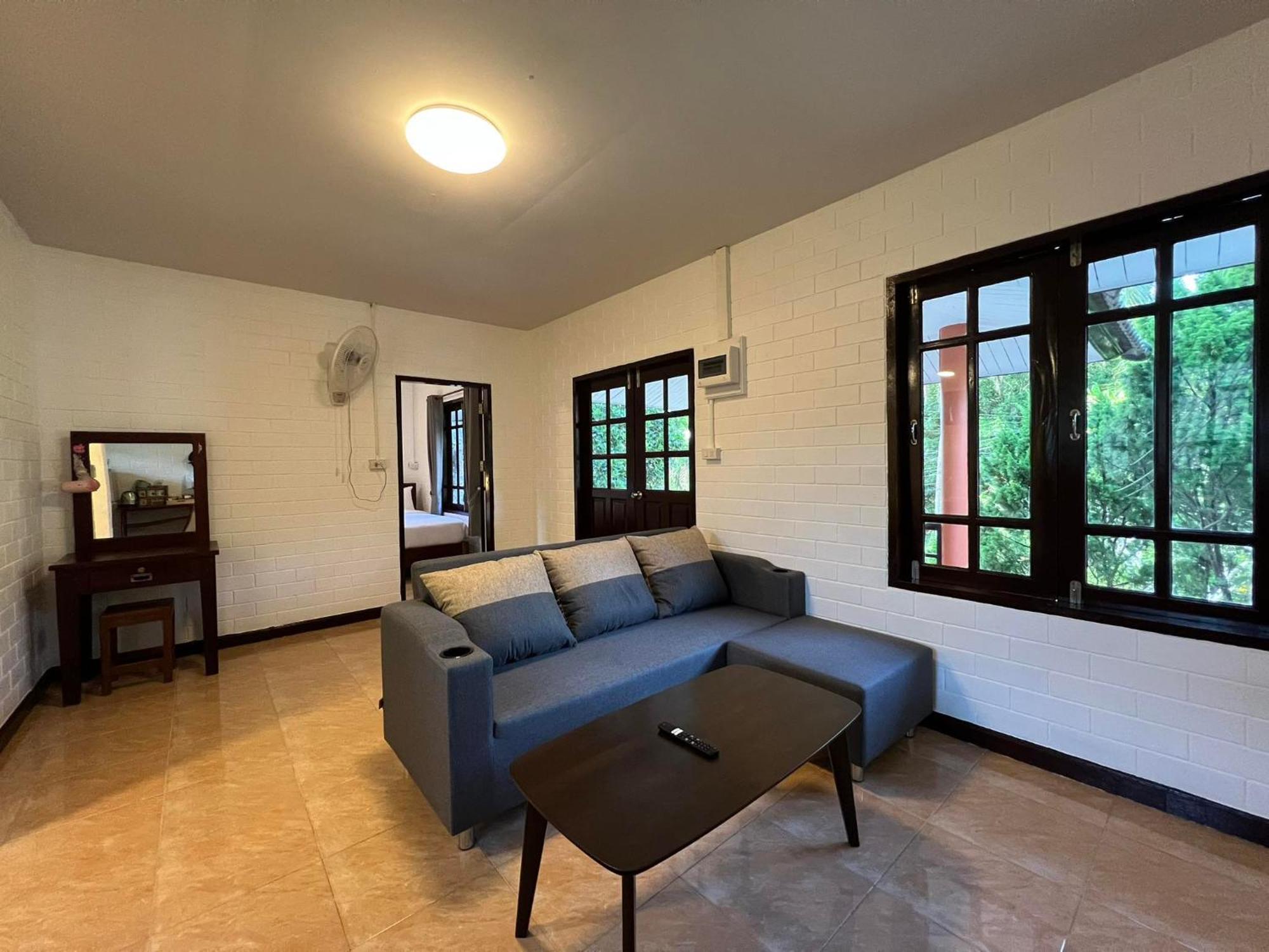 Naisang Hostel Chumphon Exteriér fotografie