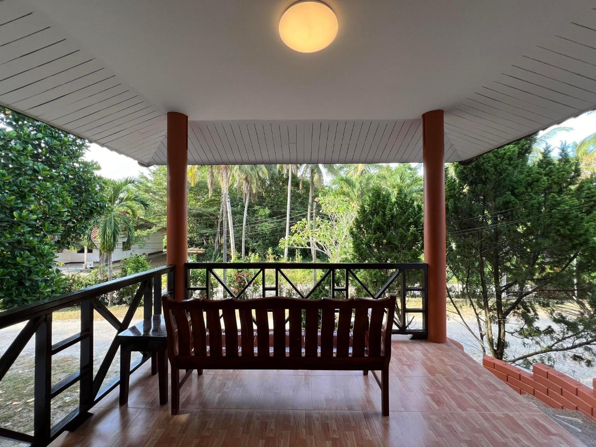 Naisang Hostel Chumphon Exteriér fotografie