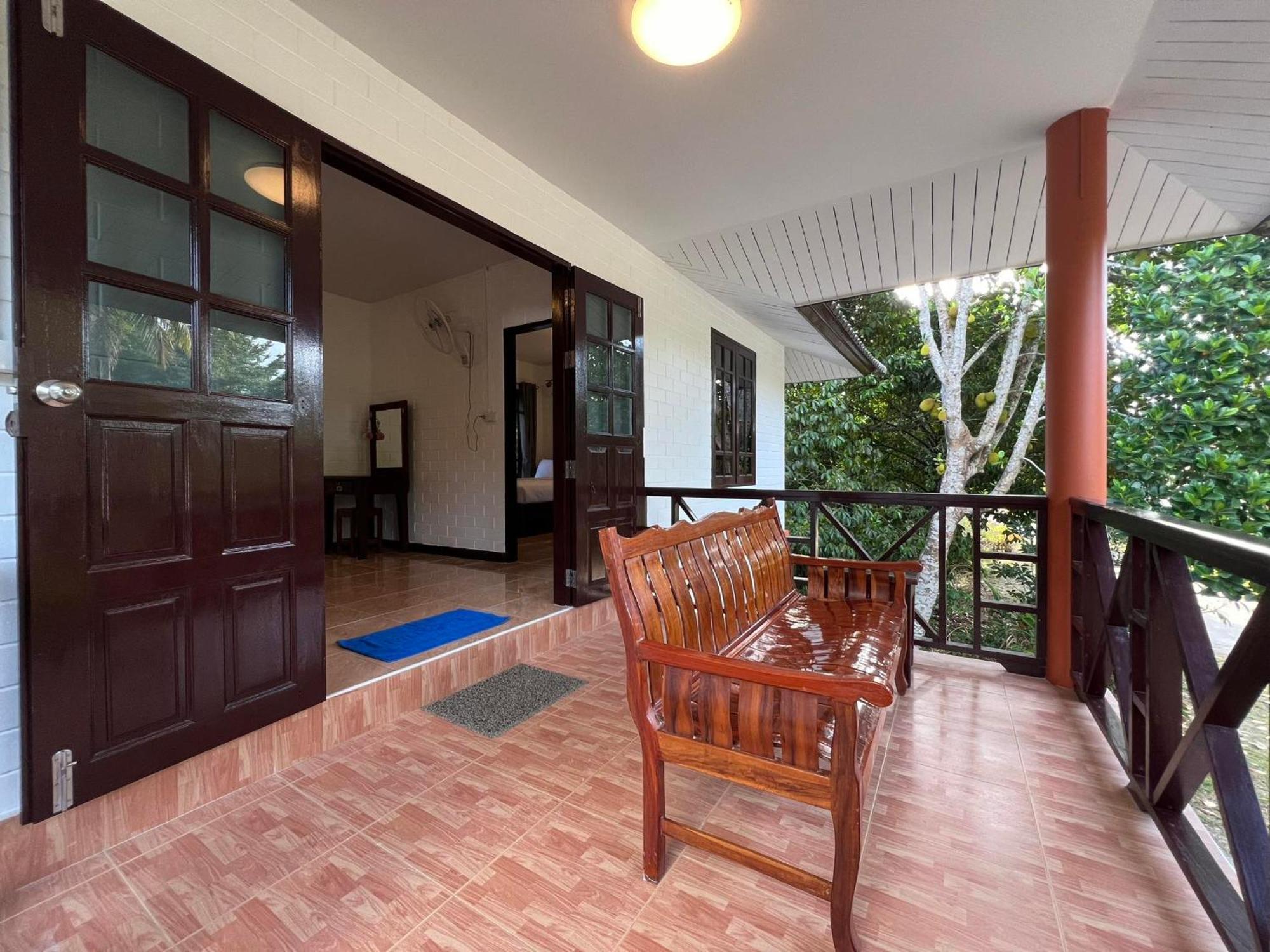 Naisang Hostel Chumphon Exteriér fotografie